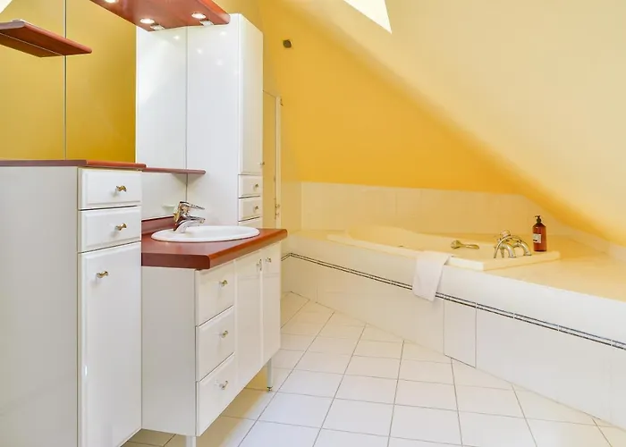 Magnolia - Charmante Maison Avec Jardin * Nantes